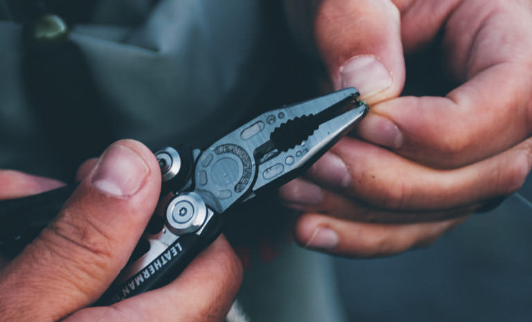 19-skeletool-cx_lifestyle_1