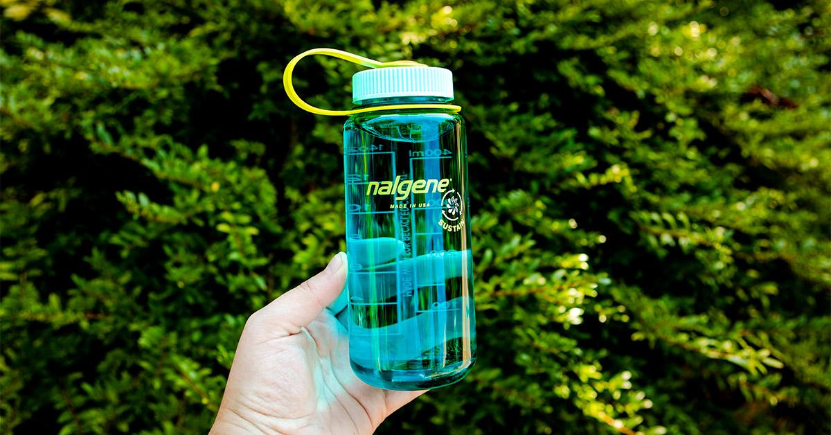 Nalgene Sustainable Bottle Photos Outdoors Round 4 Sara