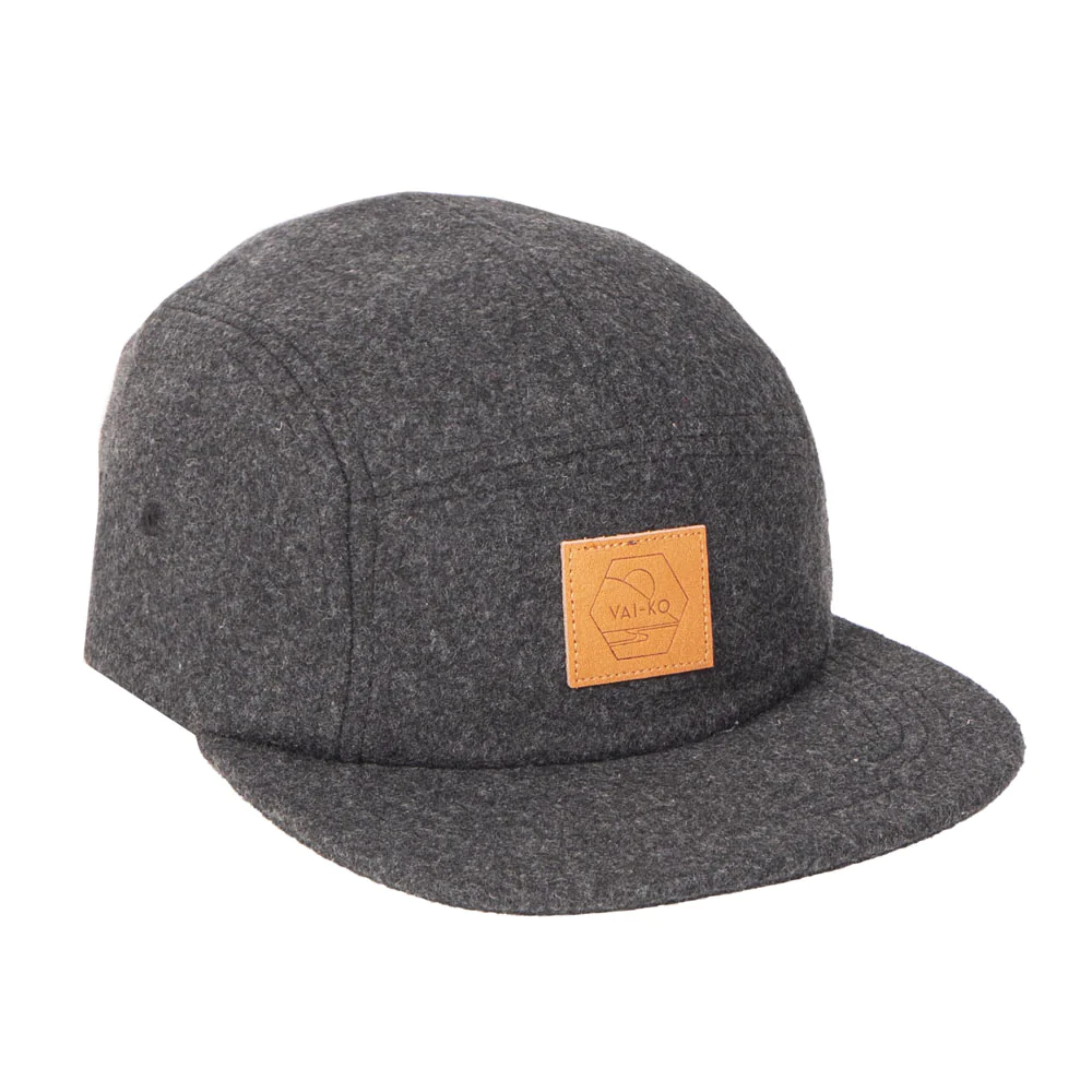 Kultakerowinter5-panelfront1grey_1800x1800