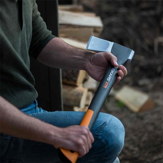 1015641_fiskarsemea_03_splitting_axe_m_x17