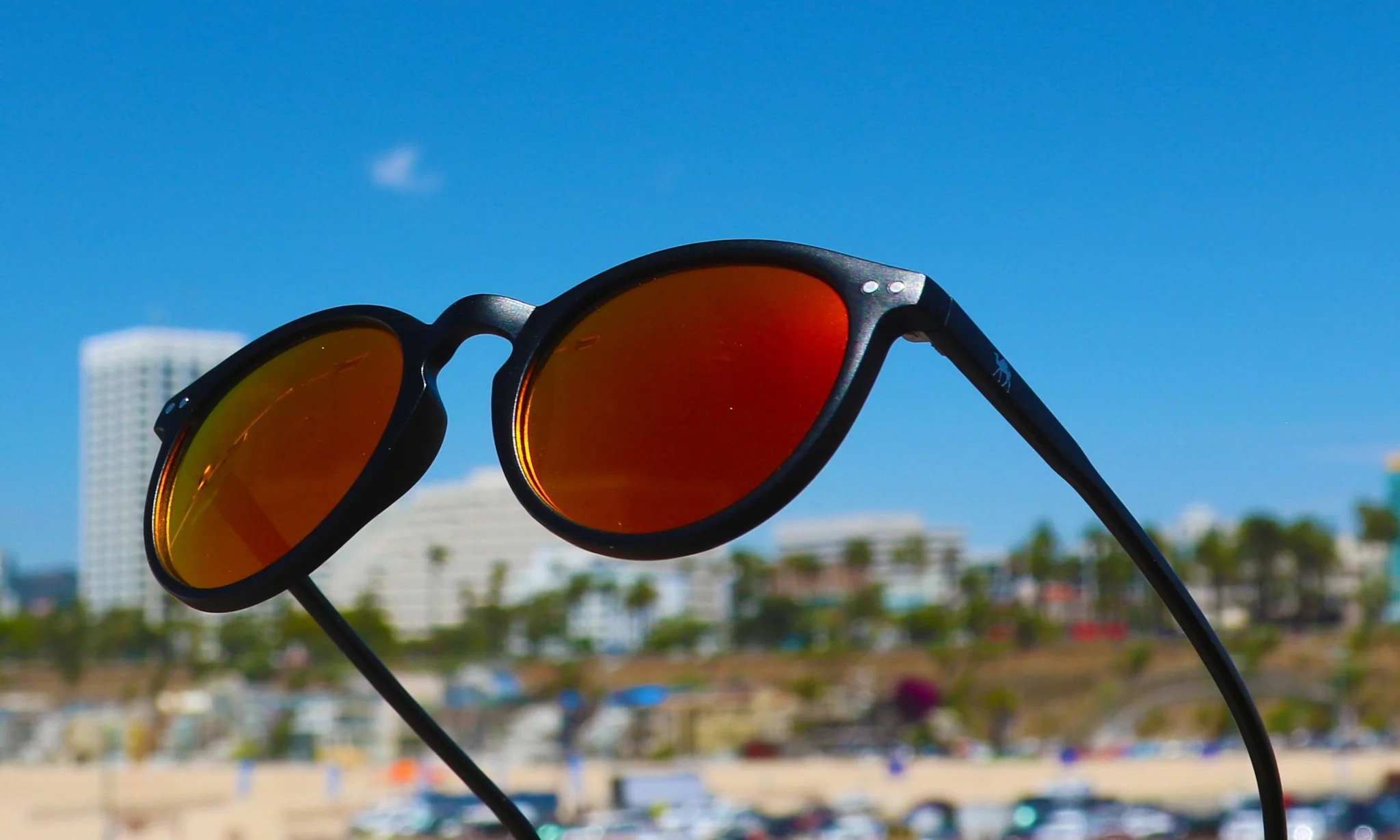 agent-sunset-mirror-humps-optics-4_2048x2048